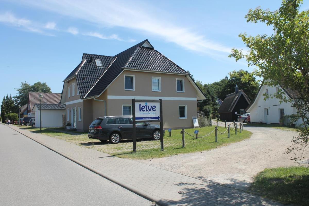 Ferienwohnung Blue In Born Esterno foto